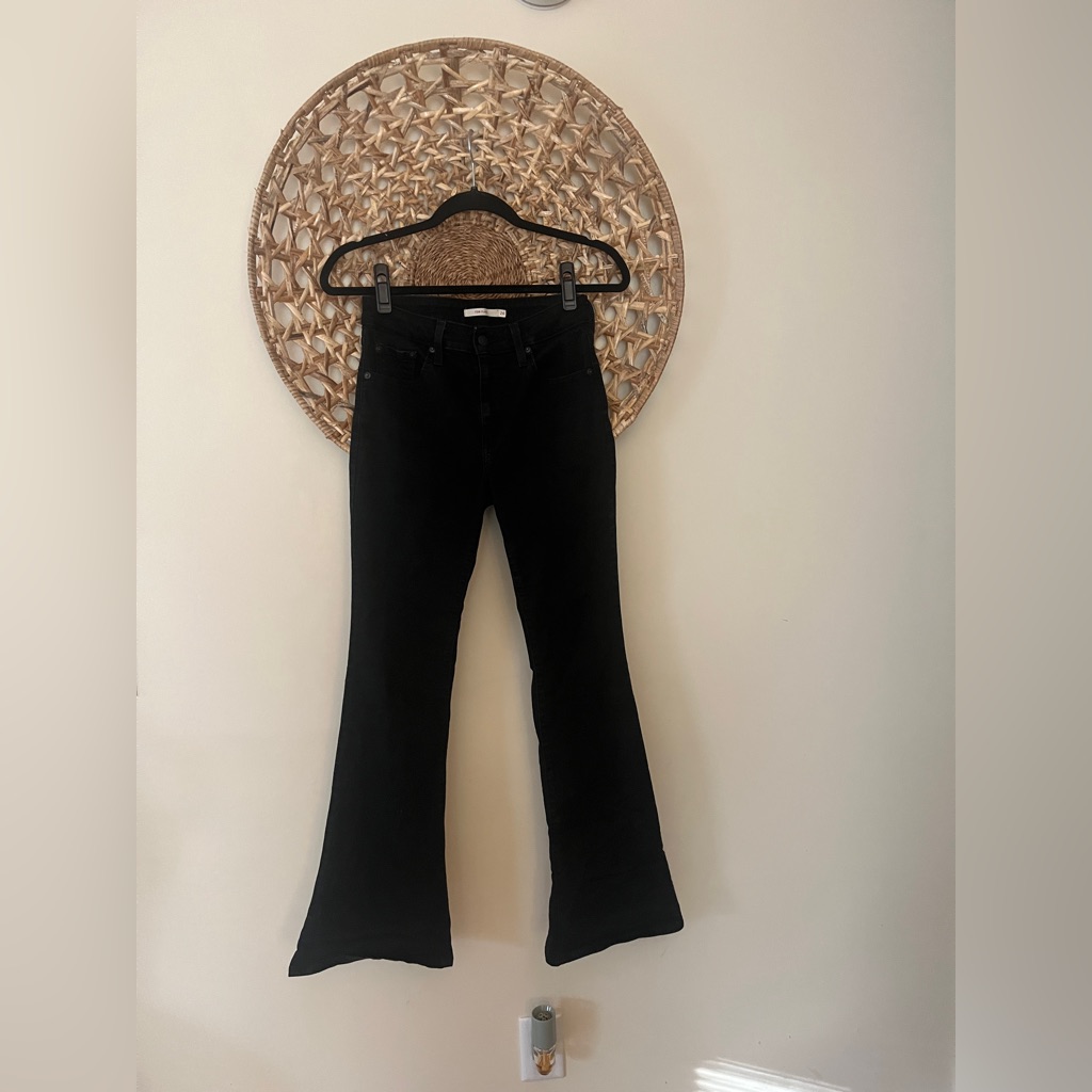 Levis 276 Black Flared Jeans